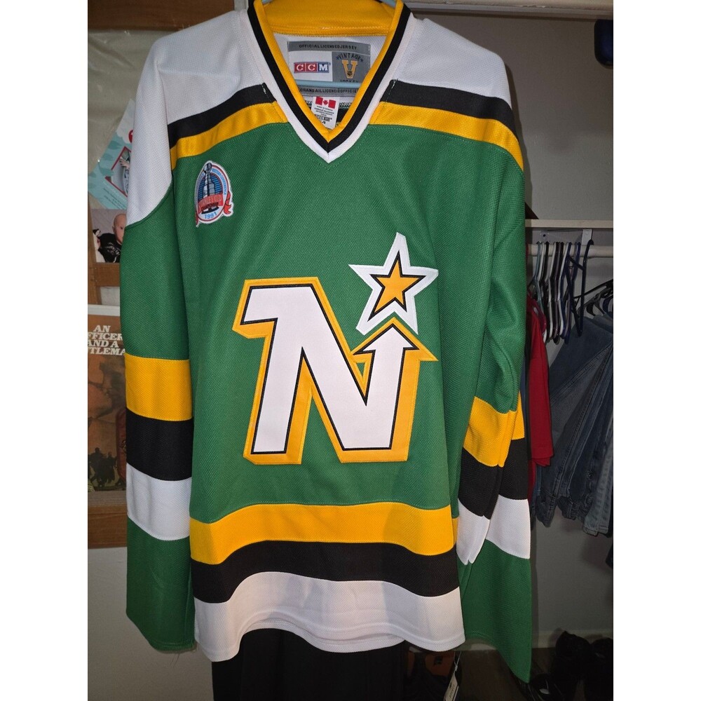 NWT MIKE MODANO MINNESOTA NORTH STARS CCM VINTAGE HOCKEY SIZE 54 STANLEY CUP!!